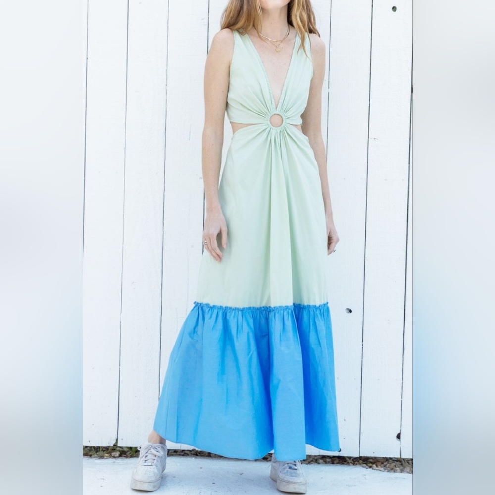 Altard State Elegant Two-Tone Maxi Dress